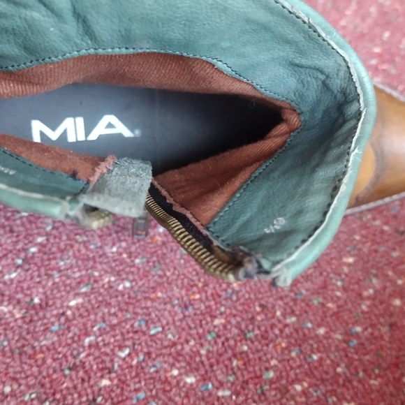 MIA Green and Brown Leather Boots - Picture 3 of 5